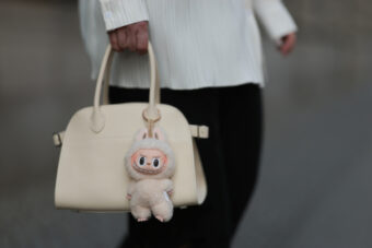 Chinese entrepreneur Wang Ning turned Pop Mart into a $22.7B global sensation with Labubu— a mysterious figurine that became a symbol of modern youth culture.