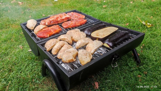 Avoid dry or chewy BBQ meat. Discover 10 grilling mistakes, expert tips, lifehacks, and why grilling is healthier than frying.