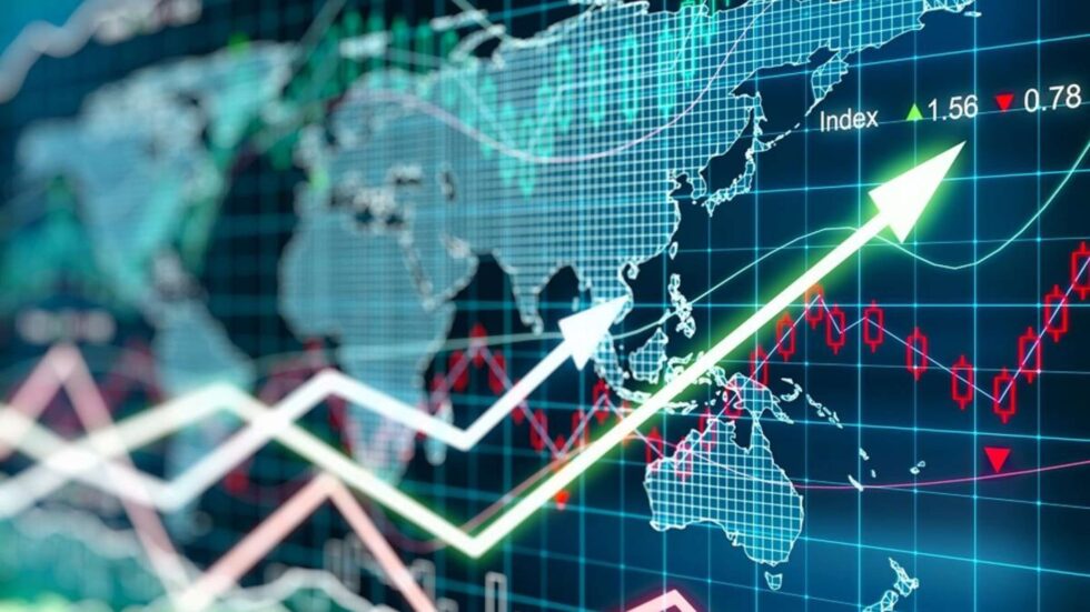 Analyze US, European, and Asian stock markets with forecasts for sectors and companies expected to surge in 2025.