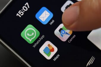 Meta AI can't be removed from WhatsApp, but it can be blocked per chat. Learn how to protect your privacy using Advanced Chat Privacy settings.