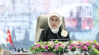 Turkey’s First Lady Emine Erdoğan calls on Melania Trump to show compassion for children in Gaza, citing UN data and thousands of civilian deaths.