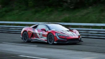 The all-electric BYD Yangwang U9 Xtreme hit 496.22 km/h in Germany, dethroning Bugatti as the world’s fastest production car and redefining hypercar speed.