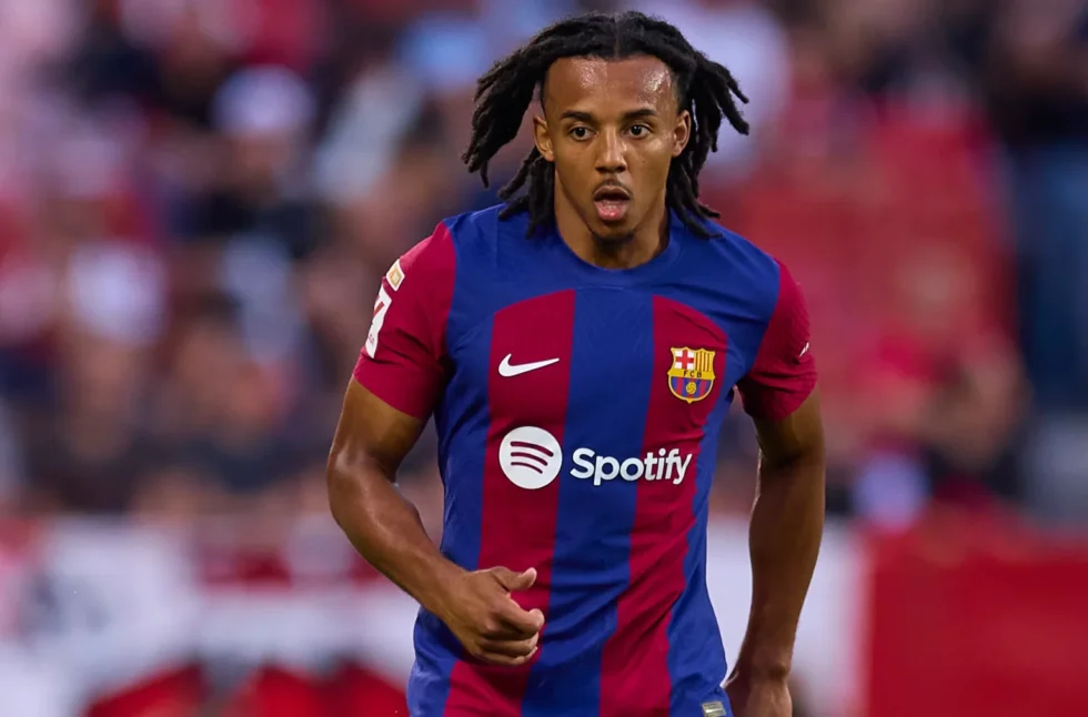 Jules Koundé transfer news: why Manchester City and Guardiola want the Barcelona defender, what it means for Barça, and how much the deal could cost.