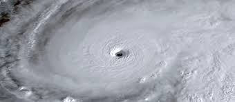 Hurricane Melissa, the strongest storm in Jamaica’s history, hits with 280 km/h winds, massive floods and power outages. Authorities declare a national emergency.