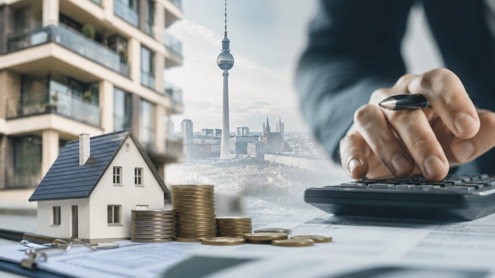 Hypothek in Deutschland 2026 explained: mortgage rates, repayment, equity, hidden property costs and the biggest buyer risks in Berlin, Munich, Hamburg and Frankfurt.